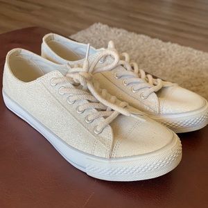 Gold canvas shoes